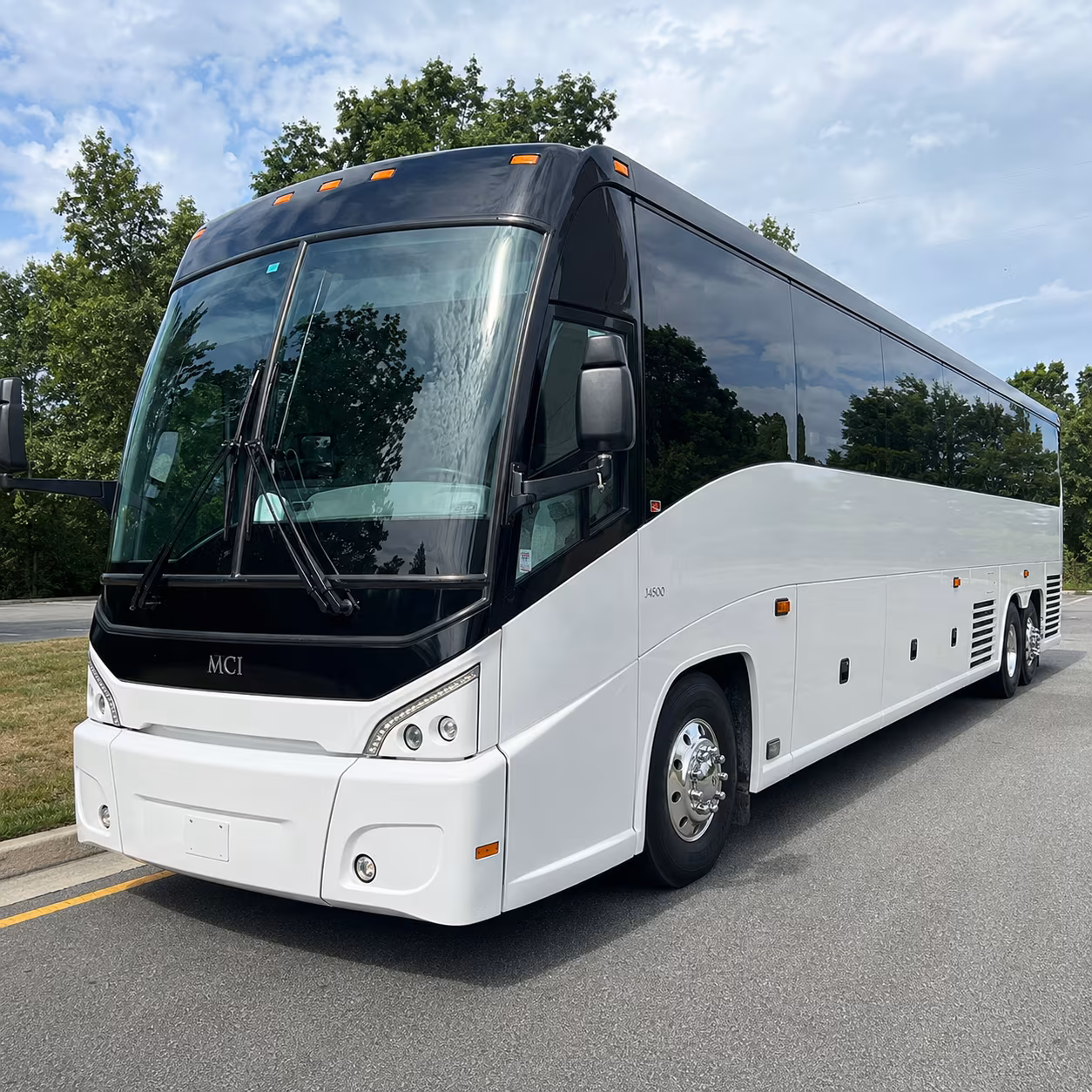 how the distance and duration of your trip affect charter bus rates in murrieta