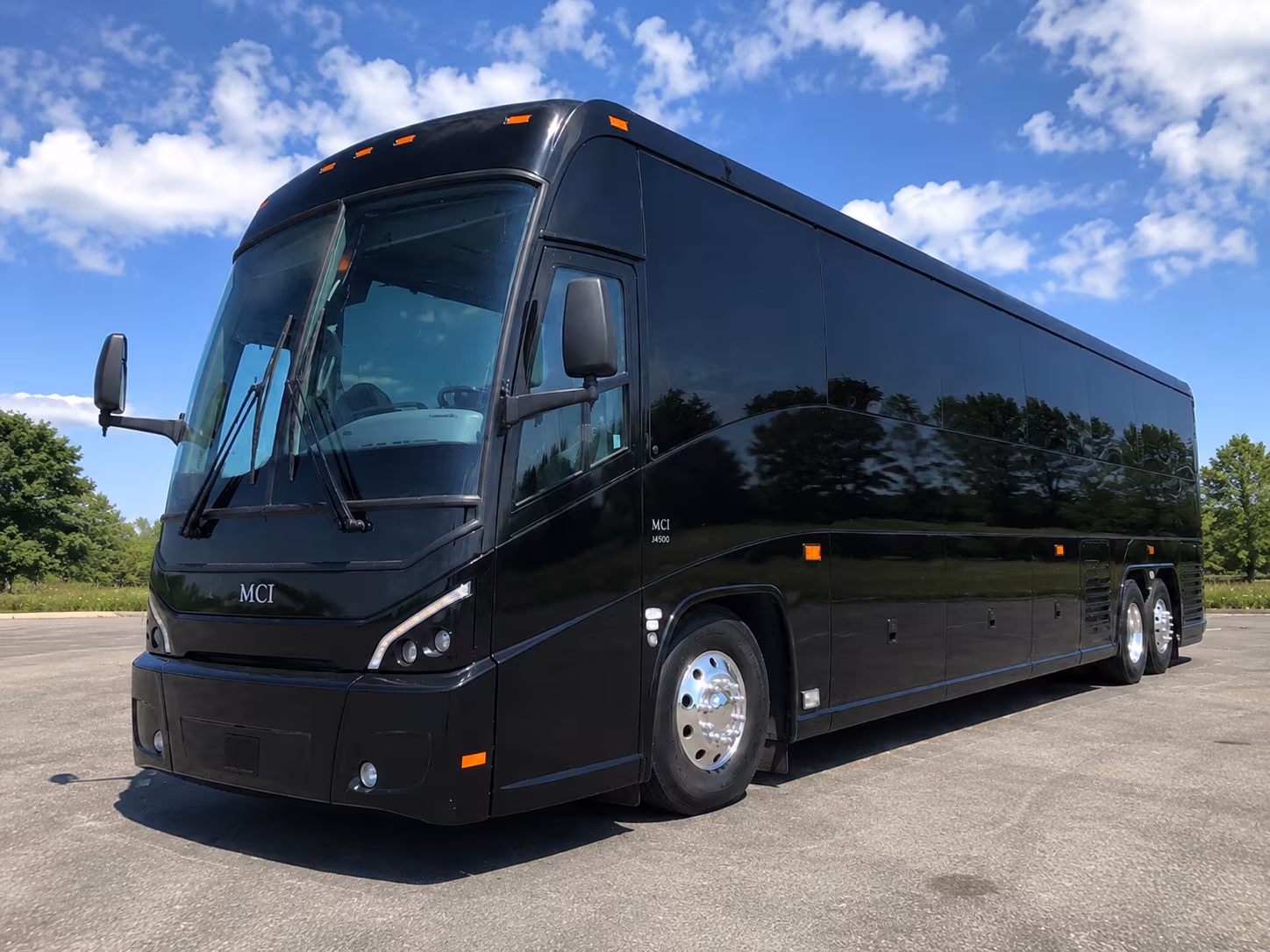 shuttle your guests between murrieta hotels and temecula wine country venues